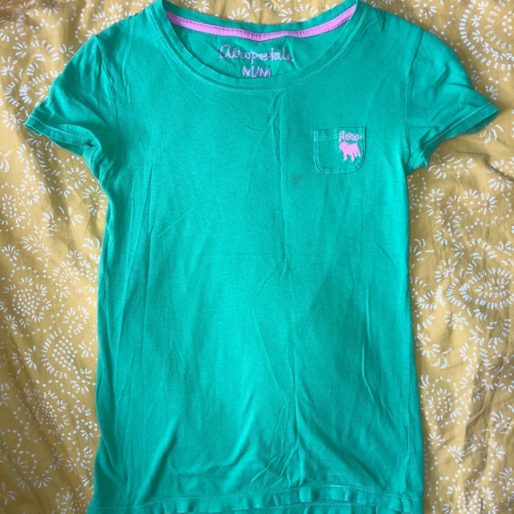 Green pocket Tee